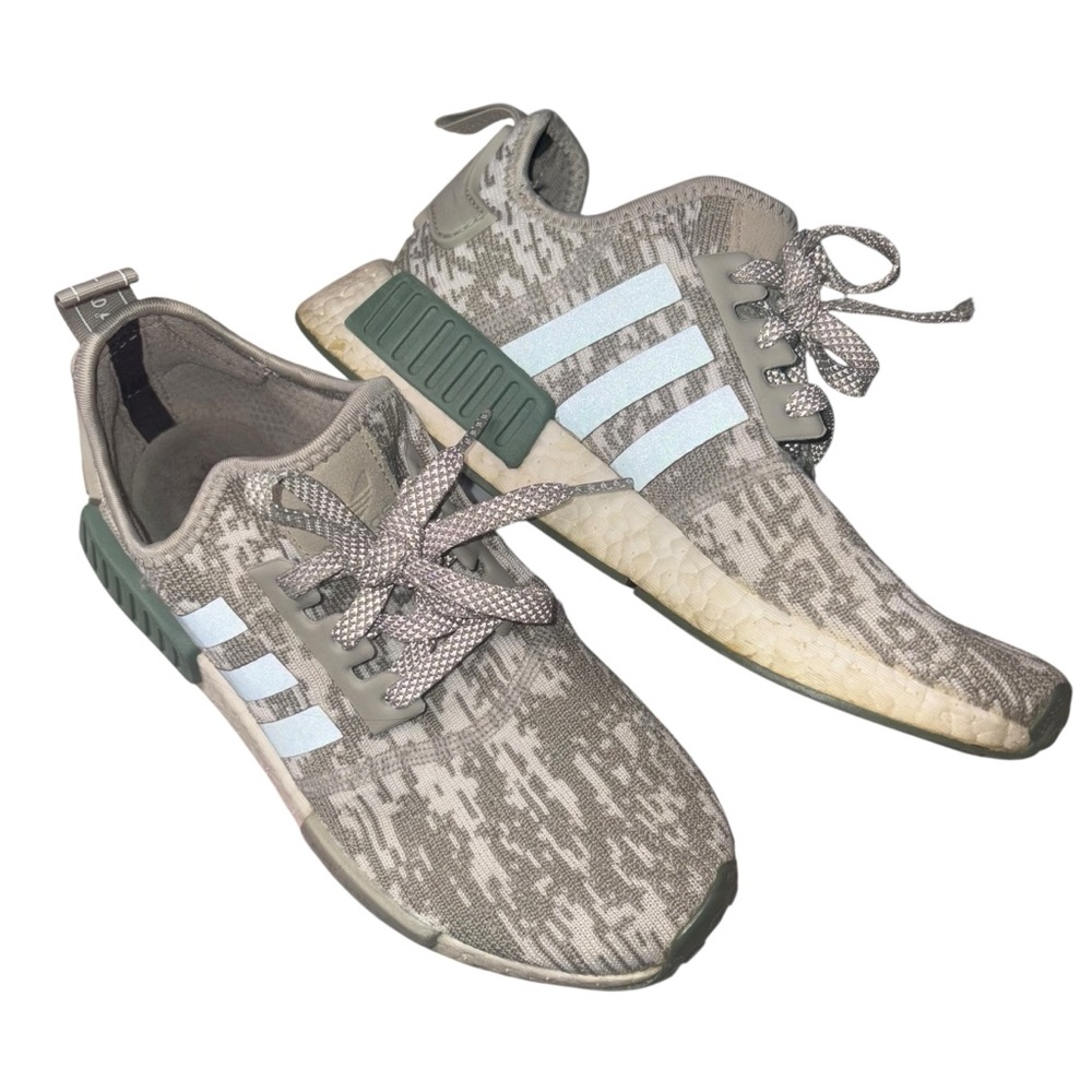 Adidas x Foot Locker NMD R1 sesame sneakers men’s size 6 athletic shoes green - Picture 3 of 7